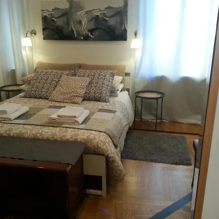 Lilium House Apts * Rome