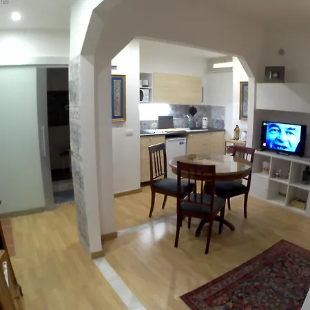 Lilium House Apts Rome