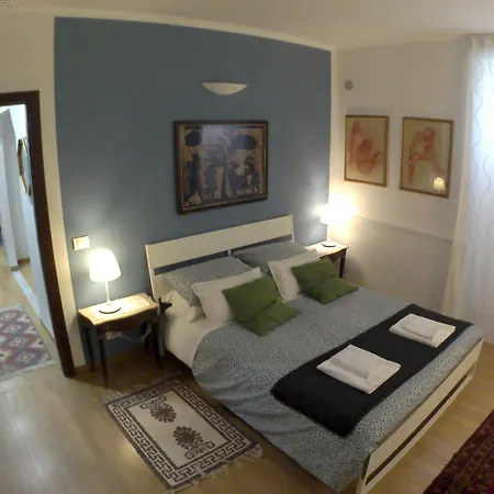 Apartment Lilium House Apts *