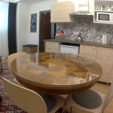 Lilium House Apts Apartment *