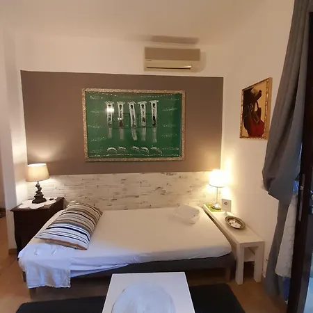Διαμέρισμα Lilium House Apts Ρώμη