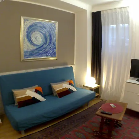 Apartment Lilium House Apts *